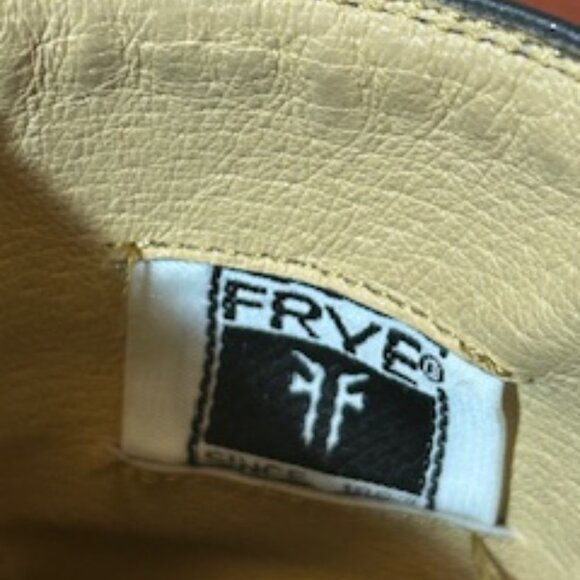 Size 5.5 B FRYE Black Leather Carmen x Stitch Short-D Saddle- Mid-calf - Picture 3 of 16